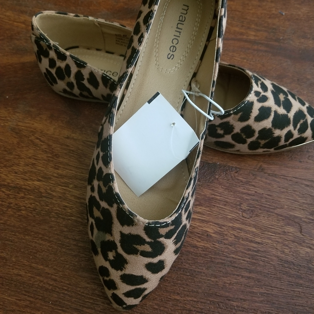 Super cute leopard print flats very comfortable!